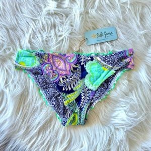 NWT Luli Fama Full Coverage Scrunch Bottoms